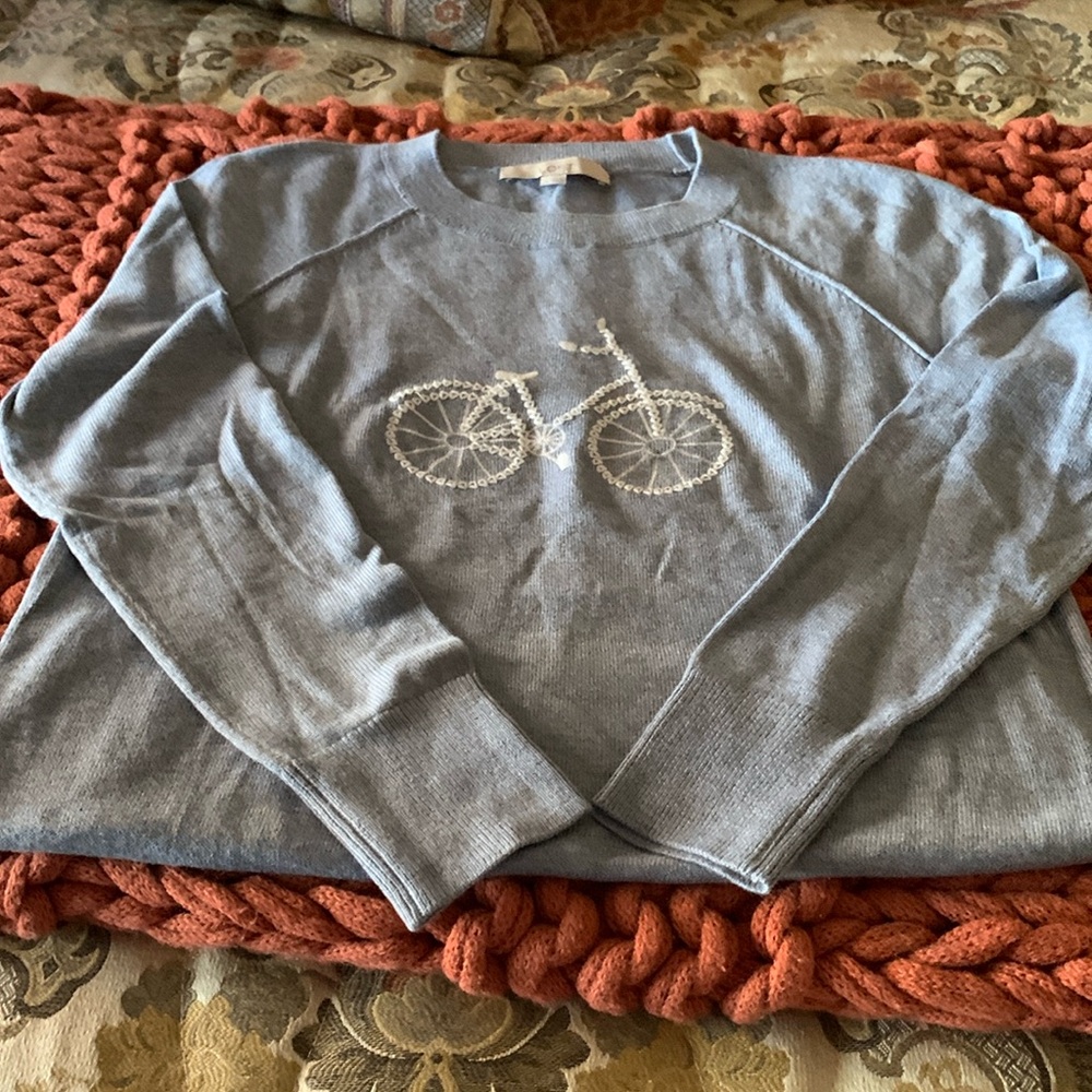 Loft long sleeve sweater.
